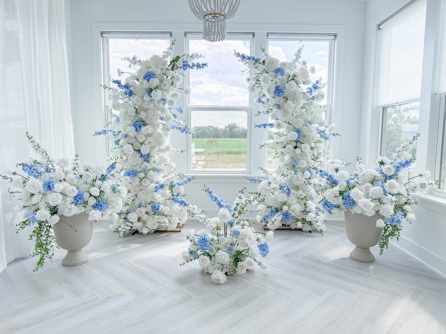 White and dusy blue wedding flowers