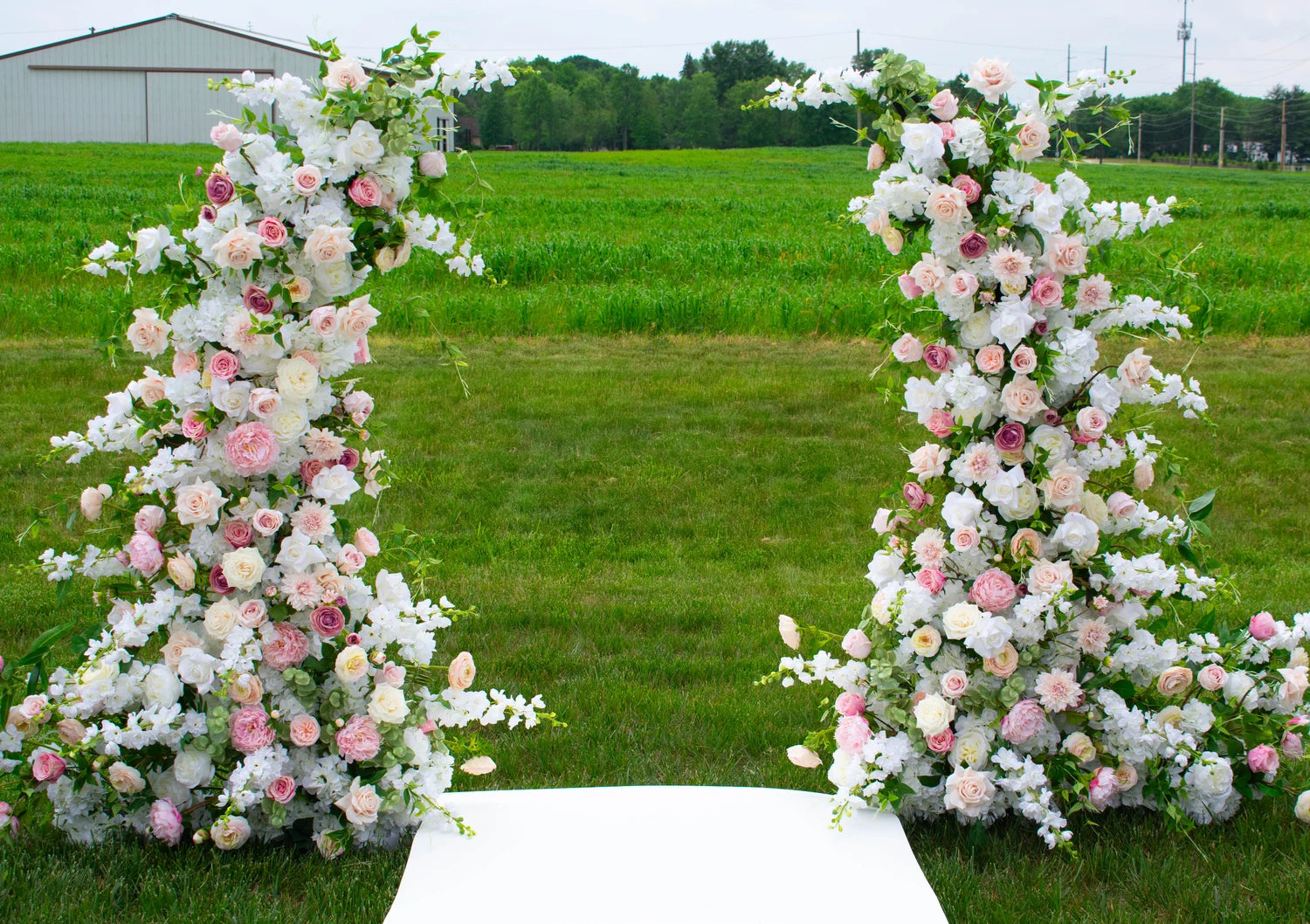 Wedding Floral Pillars