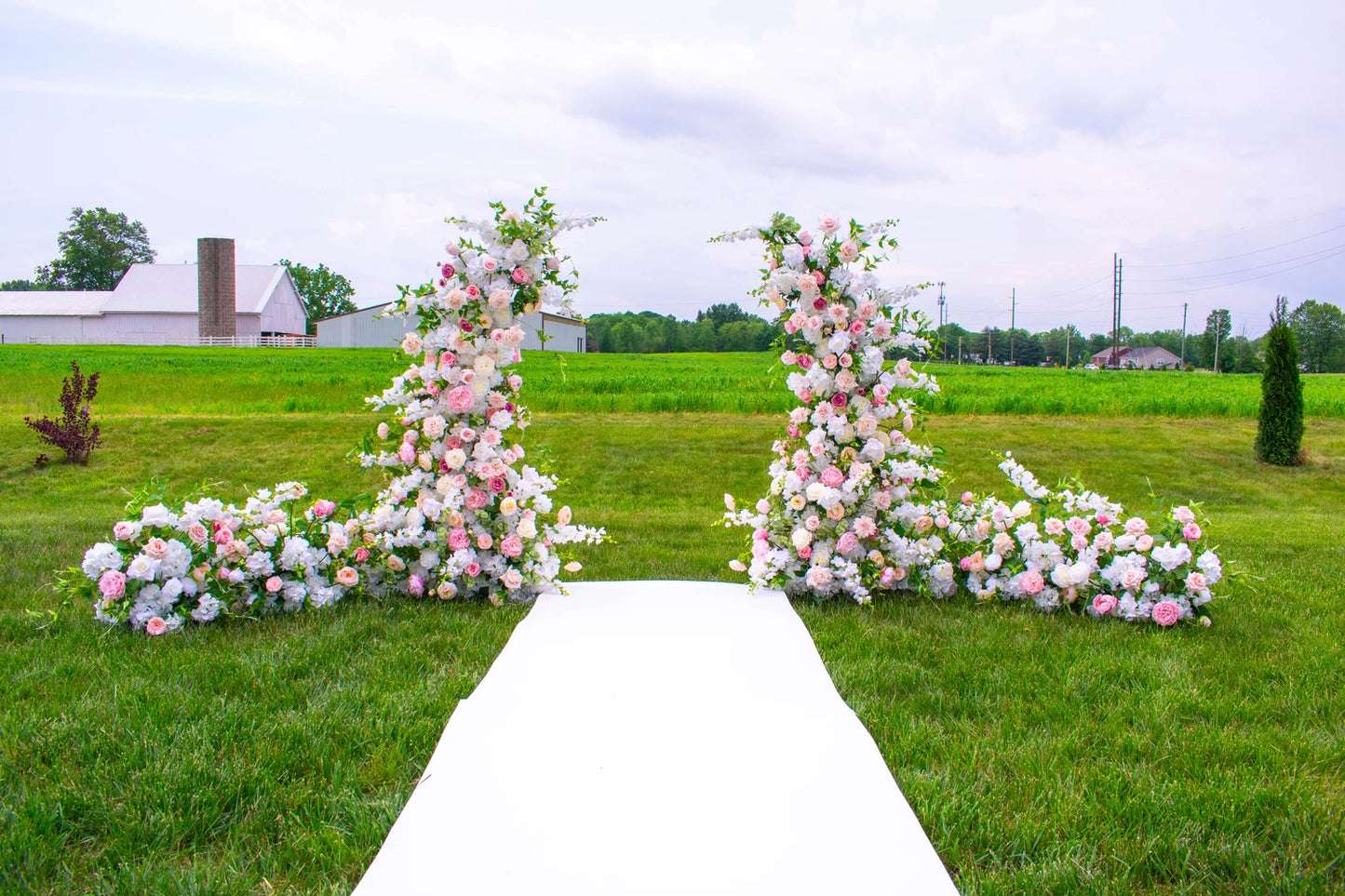 Wedding Outdoor Altar Flowers